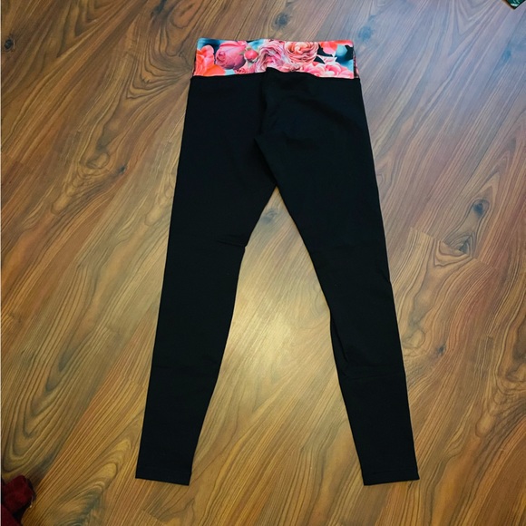Lululemon leggings - Picture 6 of 13